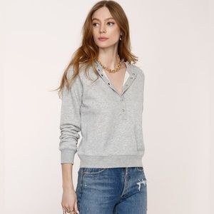NWT Heartloom Raglan Sweatshirt in Grey